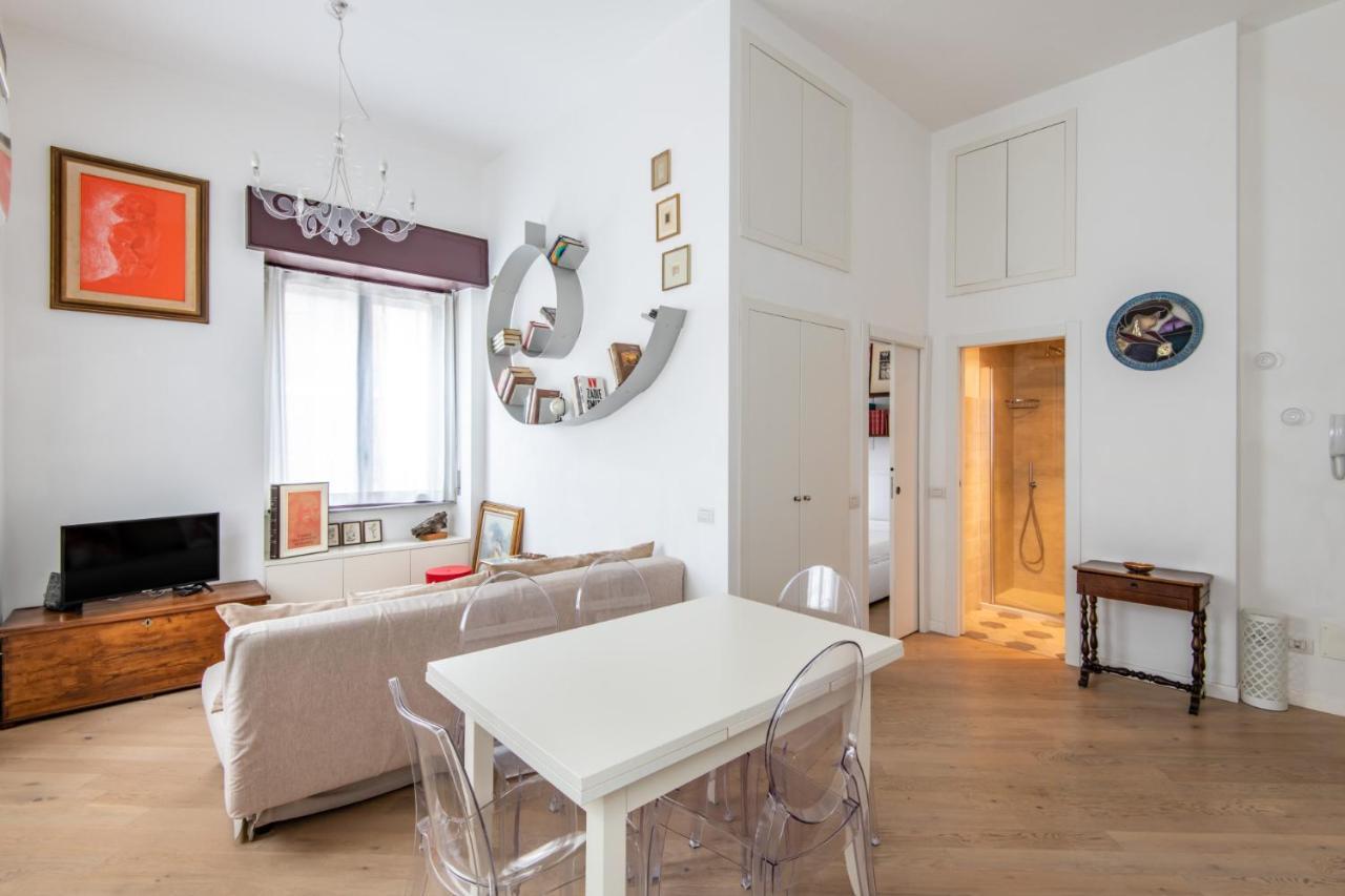 Easylife - Coccole E Comfort - Bilocale Caldo Ed Accogliente A Due Passi Dai Navigli E Metro Verde Milán Exterior foto
