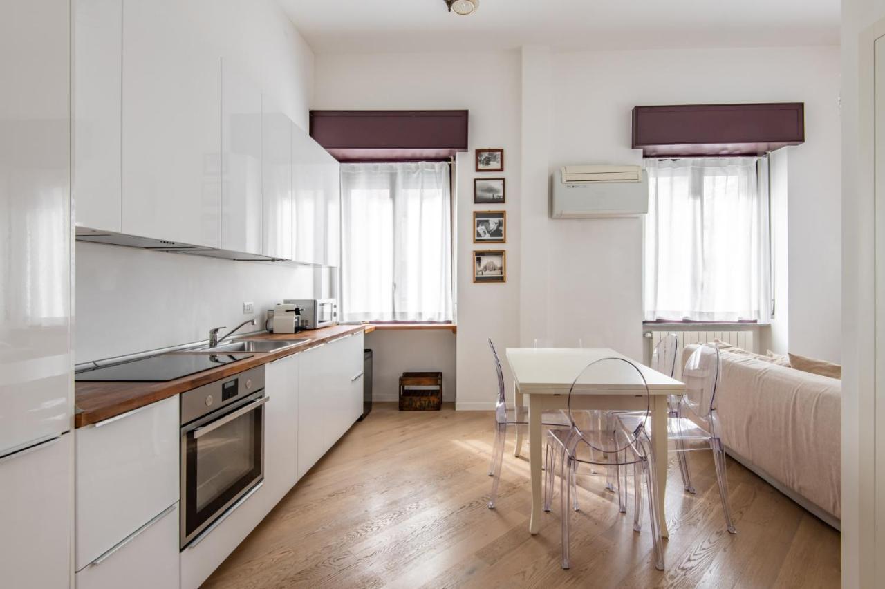 Easylife - Coccole E Comfort - Bilocale Caldo Ed Accogliente A Due Passi Dai Navigli E Metro Verde Milán Exterior foto