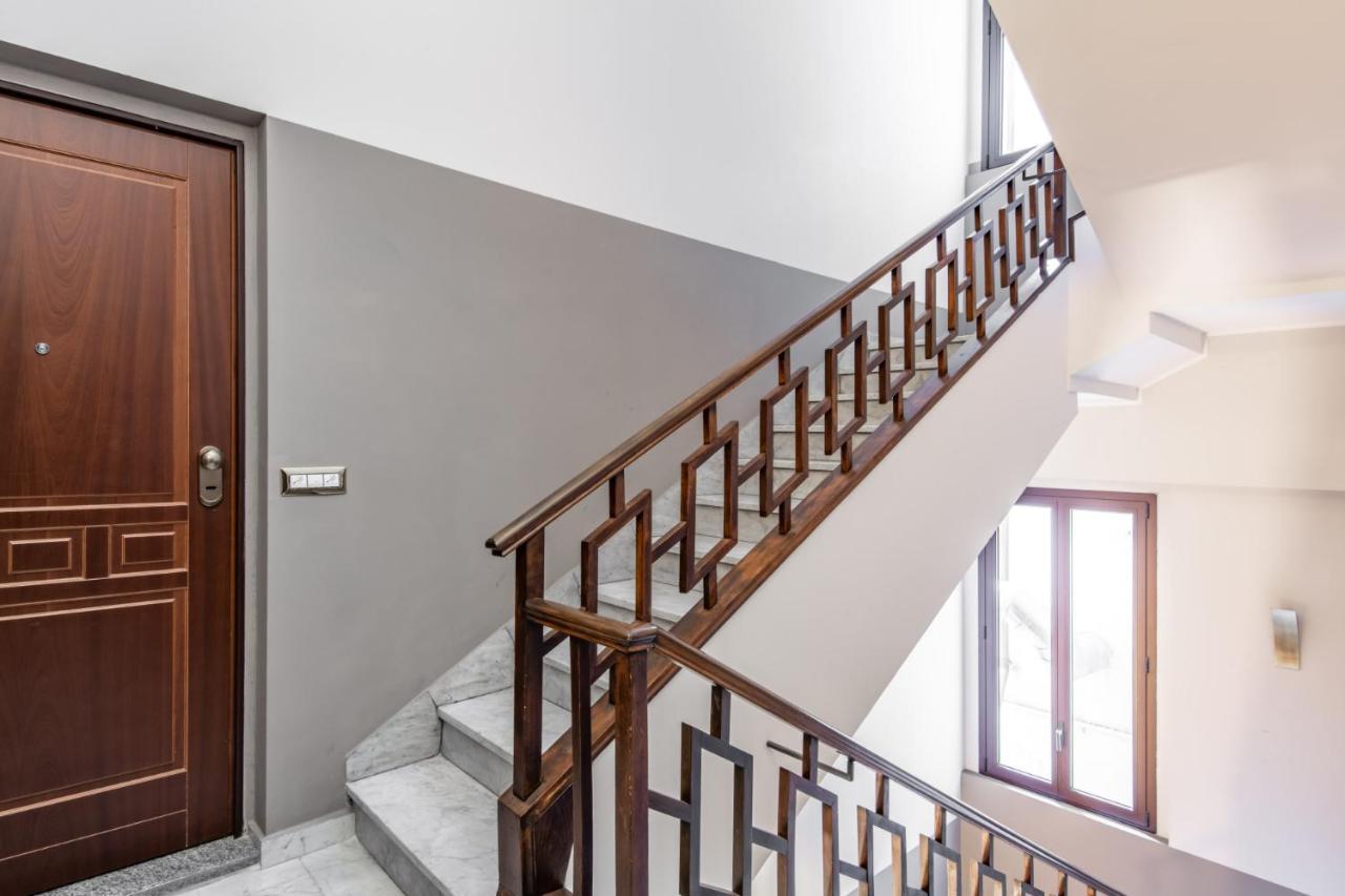 Easylife - Coccole E Comfort - Bilocale Caldo Ed Accogliente A Due Passi Dai Navigli E Metro Verde Milán Exterior foto